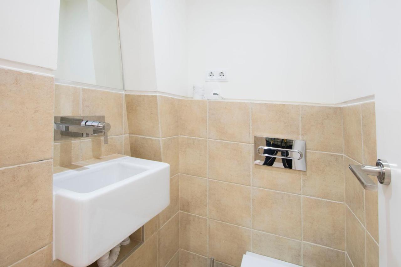 Redondilla Apartment Madrid Ngoại thất bức ảnh